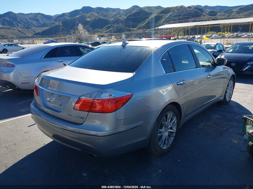 KMHGC46F29U047119 2009 HYUNDAI GENESIS photo no. 4