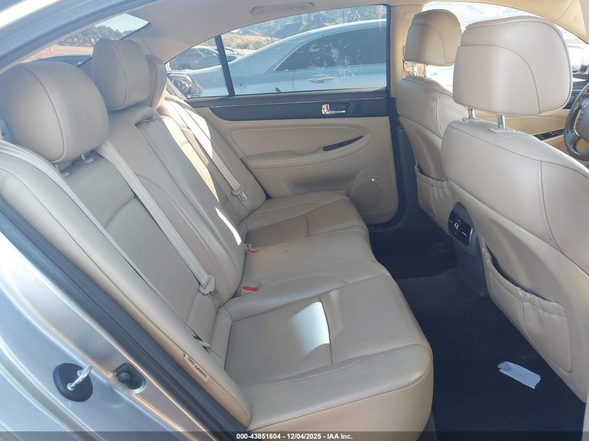 KMHGC46F29U047119 2009 HYUNDAI GENESIS photo no. 8