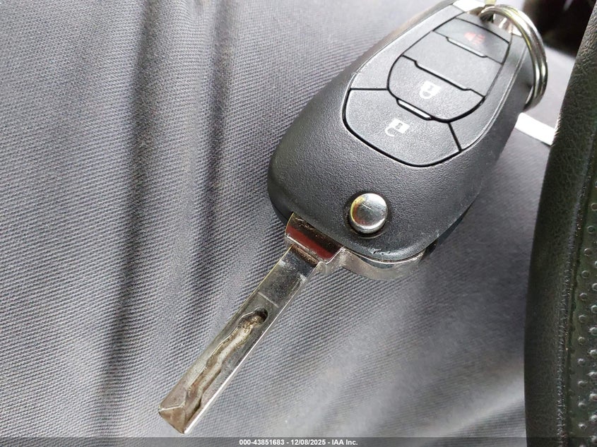 2025 Chevrolet Trax Fwd Ls VIN: KL77LFEP5SC178418 Lot: 43851683