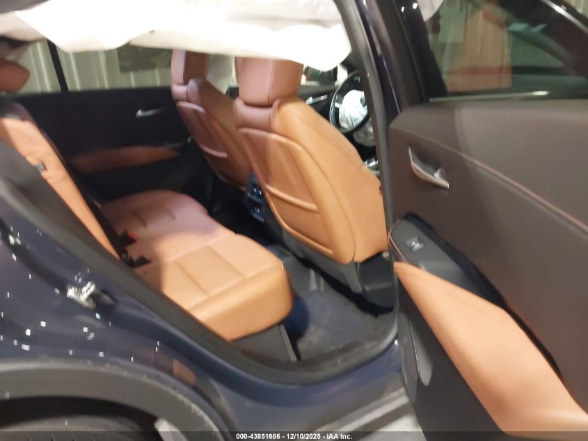 2024 Cadillac Xt4 Fwd Premium Luxury VIN: 1GYFZCR42RF190119 Lot: 43851686