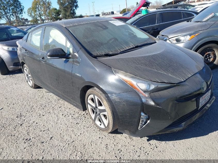 TOYOTA PRIUS THREE TOURING