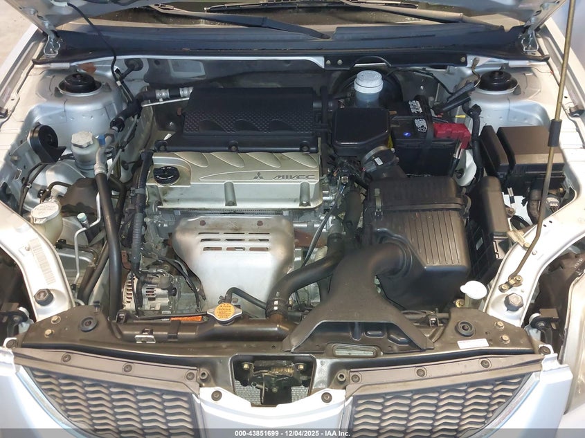 4A3AB46F75E013904 2005 MITSUBISHI GALANT photo no. 10