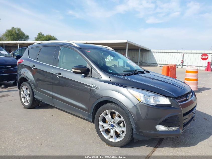 FORD ESCAPE TITANIUM
