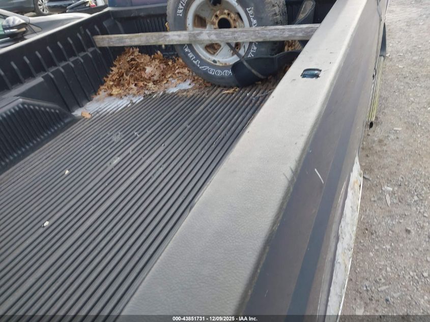 1992 Ford F150 VIN: 1FTEF14Y5NNA31751 Lot: 43851731