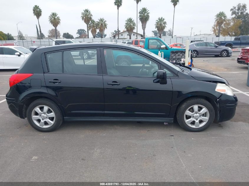 2009 Nissan Versa 1.8Sl VIN: 3N1BC13E79L386982 Lot: 43851793