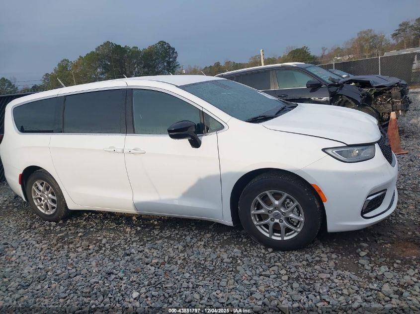 2025 Chrysler Pacifica Select VIN: 2C4RC1BG8SR538954 Lot: 43851797