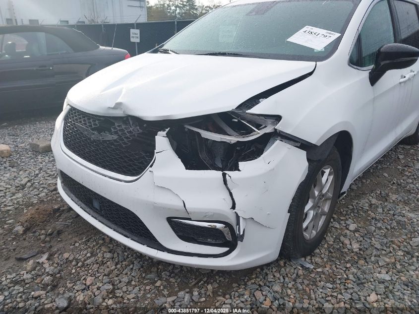 2025 Chrysler Pacifica Select VIN: 2C4RC1BG8SR538954 Lot: 43851797