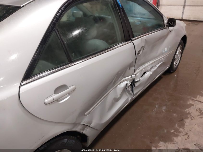 2002 Toyota Camry Le V6 VIN: 4T1BF32K02U505826 Lot: 43851812