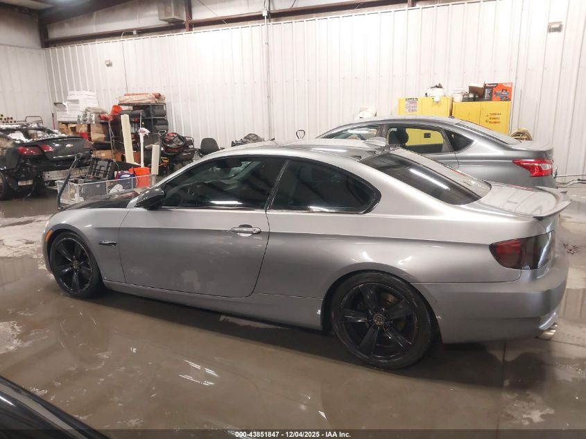 2009 BMW 328I VIN: WBAWV13519P121453 Lot: 43851847