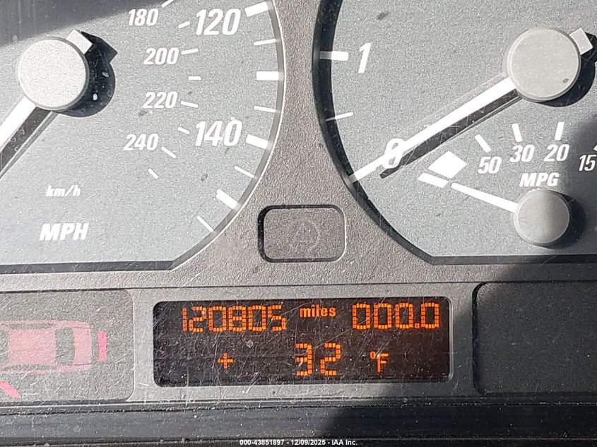 2001 BMW 325Ci VIN: WBABS33491JY41522 Lot: 43851897