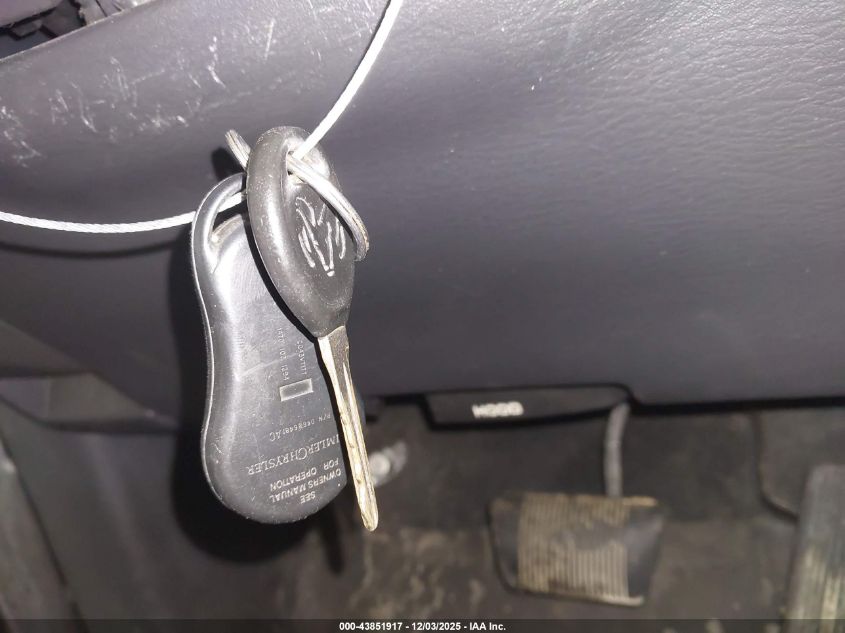 2004 Dodge Ram 1500 Slt/Laramie VIN: 1D7HU18N44S617902 Lot: 43851917