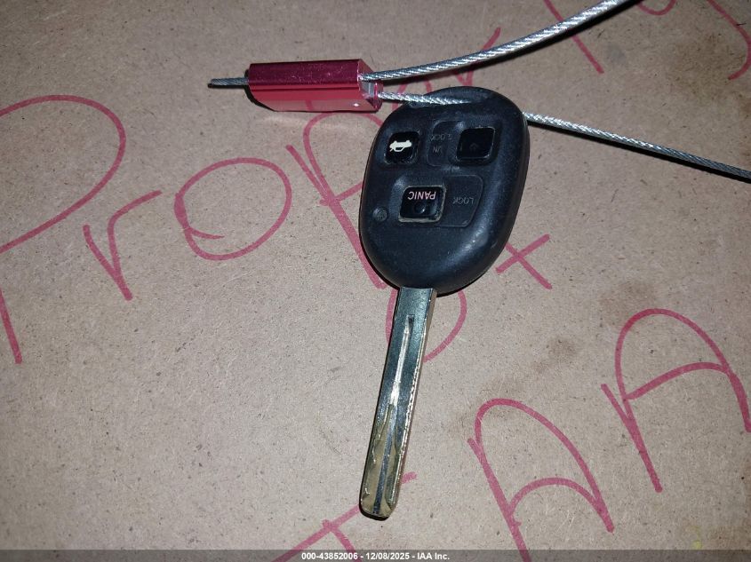 2005 Lexus Es 330 VIN: JTHBA30G255122548 Lot: 43852006