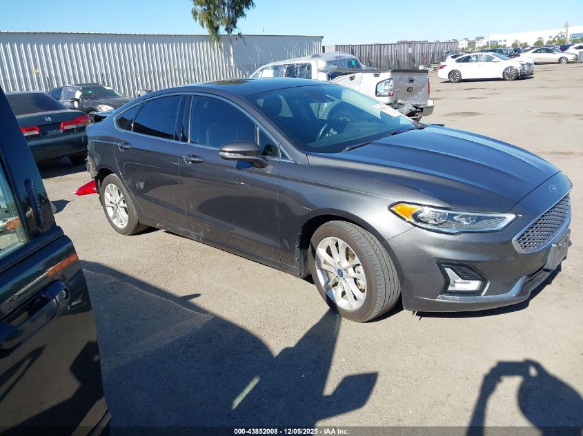 FORD FUSION TITANIUM