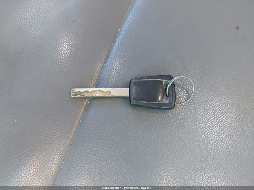 2016 Chevrolet Silverado 1500 Wt VIN: 1GCRCNEC2GZ267323 Lot: 43852017