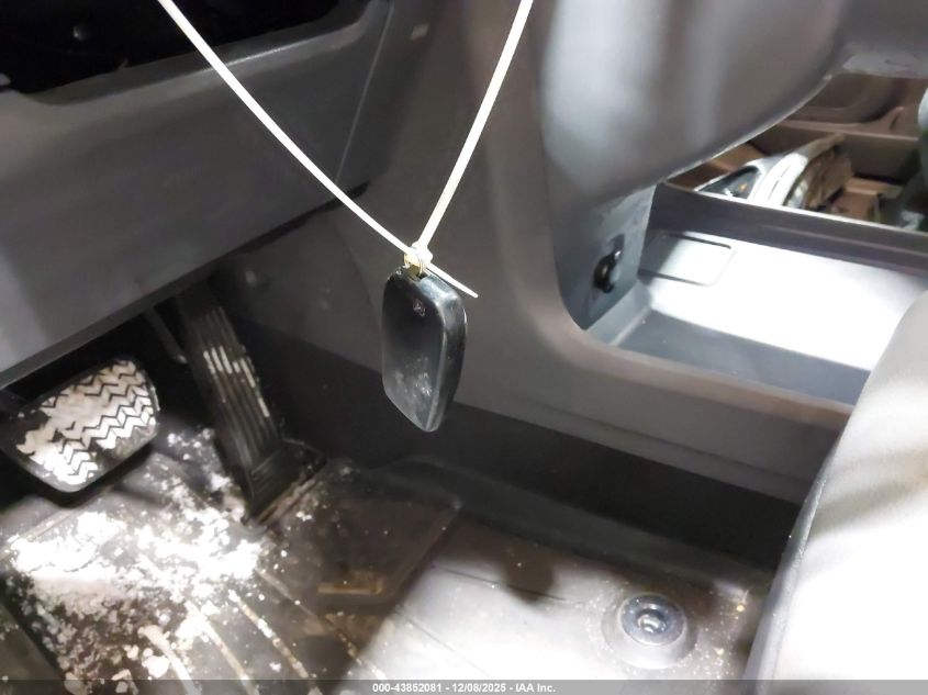 2023 Toyota Sienna Xle VIN: 5TDYRKEC6PS165923 Lot: 43852081