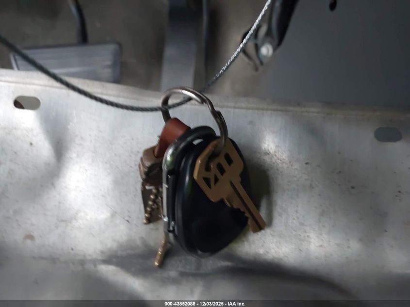 2006 Chevrolet Silverado 1500 Lt1 VIN: 2GCEC13T161204327 Lot: 43852088