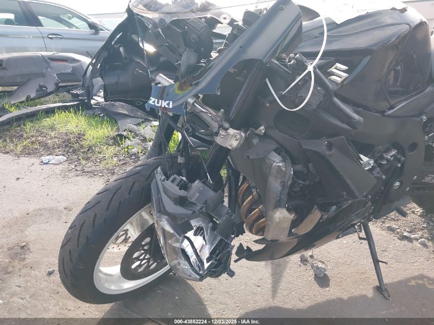 2019 Suzuki Gsx-R600 VIN: JS1GN7FA5K7100222 Lot: 43852224