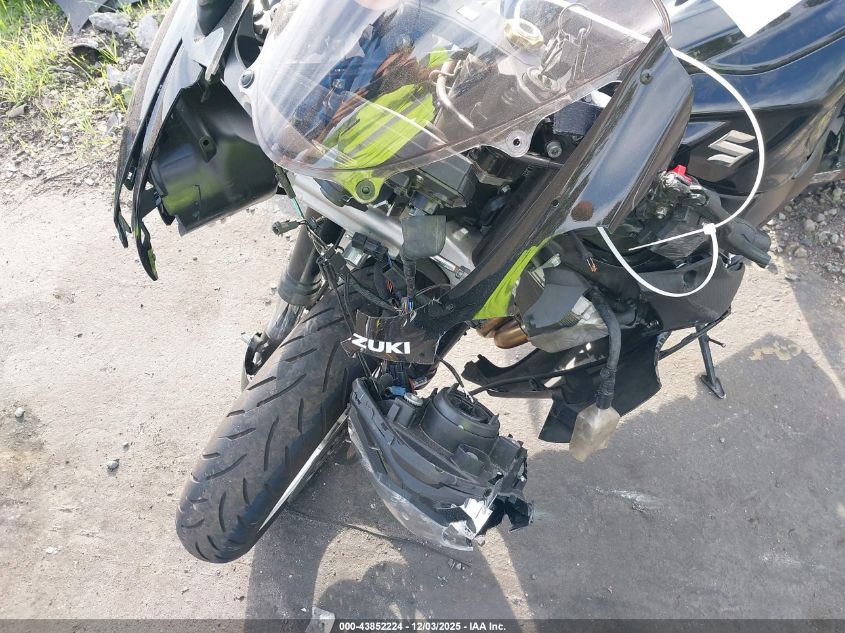 2019 Suzuki Gsx-R600 VIN: JS1GN7FA5K7100222 Lot: 43852224