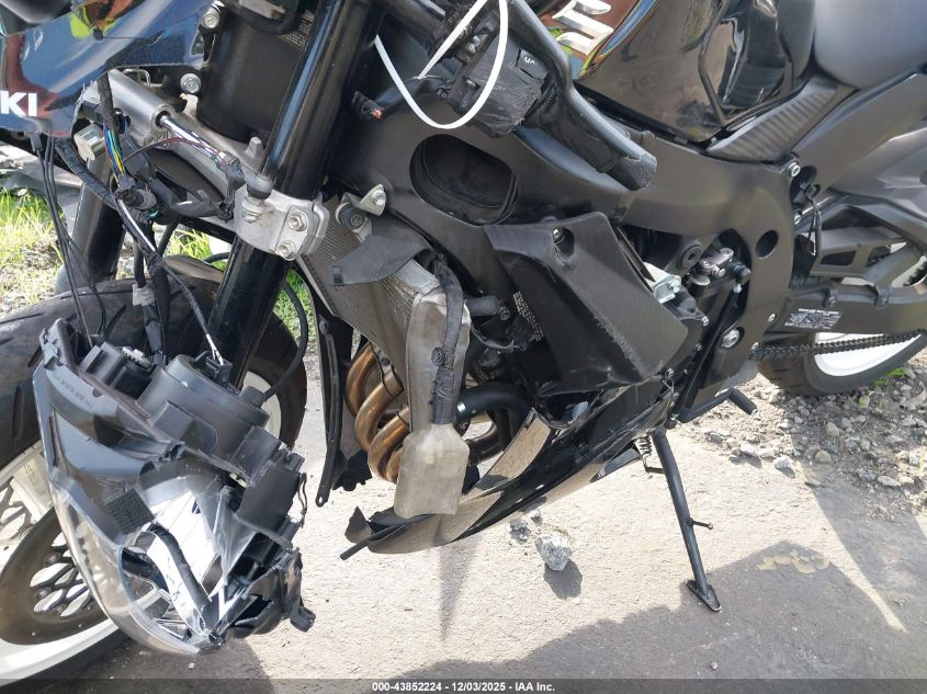 2019 Suzuki Gsx-R600 VIN: JS1GN7FA5K7100222 Lot: 43852224