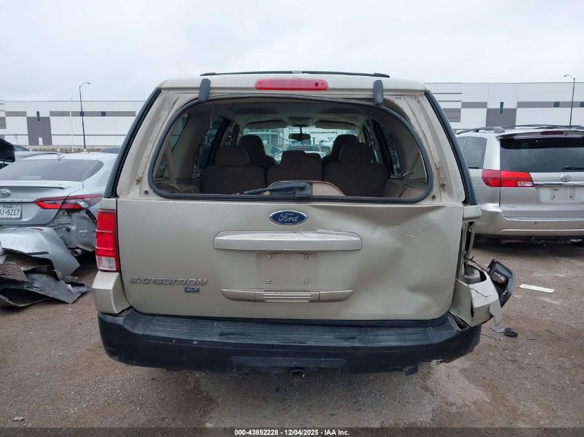 2004 Ford Expedition Xlt VIN: 1FMRU15W34LA28888 Lot: 43852228