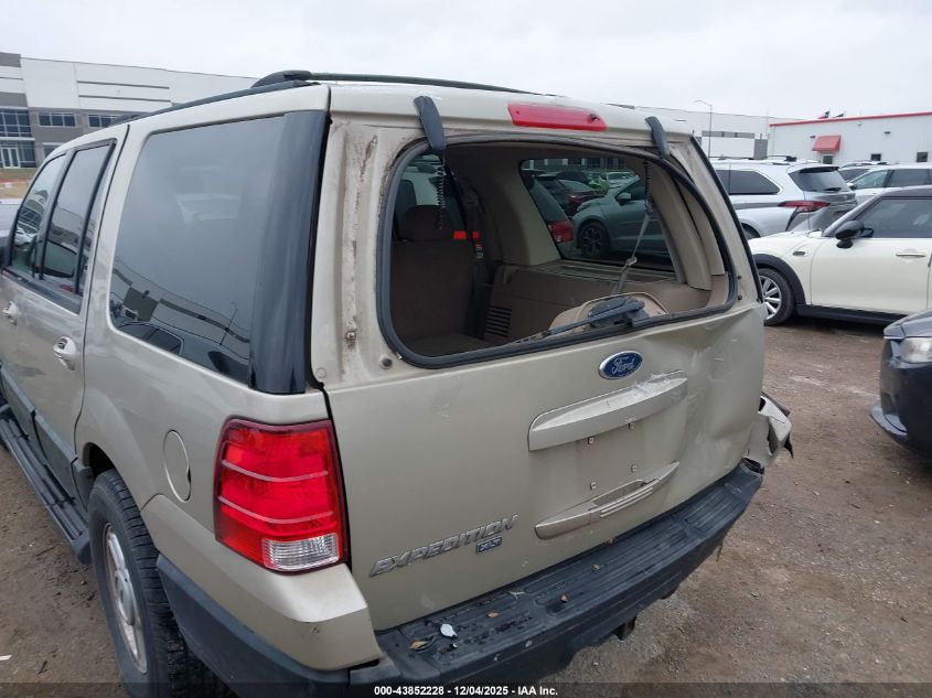 2004 Ford Expedition Xlt VIN: 1FMRU15W34LA28888 Lot: 43852228