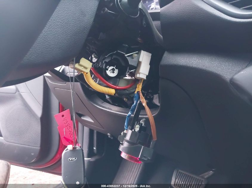 2021 Kia Forte Lxs VIN: 3KPF24AD0ME395565 Lot: 43852237