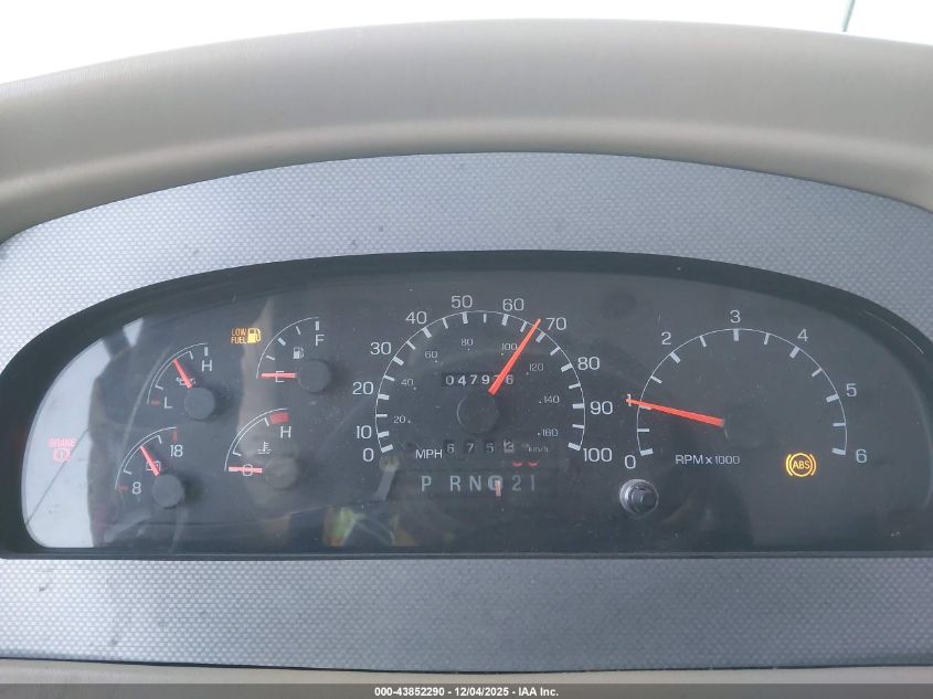 2004 Ford F550 Super Duty Stripped Chass VIN: 1F6LF53S040A03933 Lot: 43852290