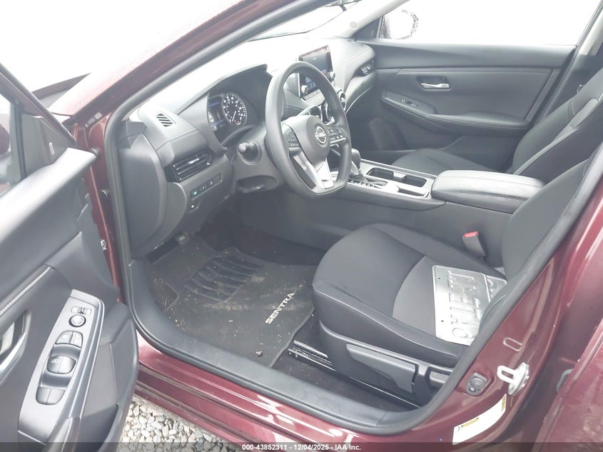 VIN 3N1AB8CV0SY308365 2025 NISSAN SENTRA SV