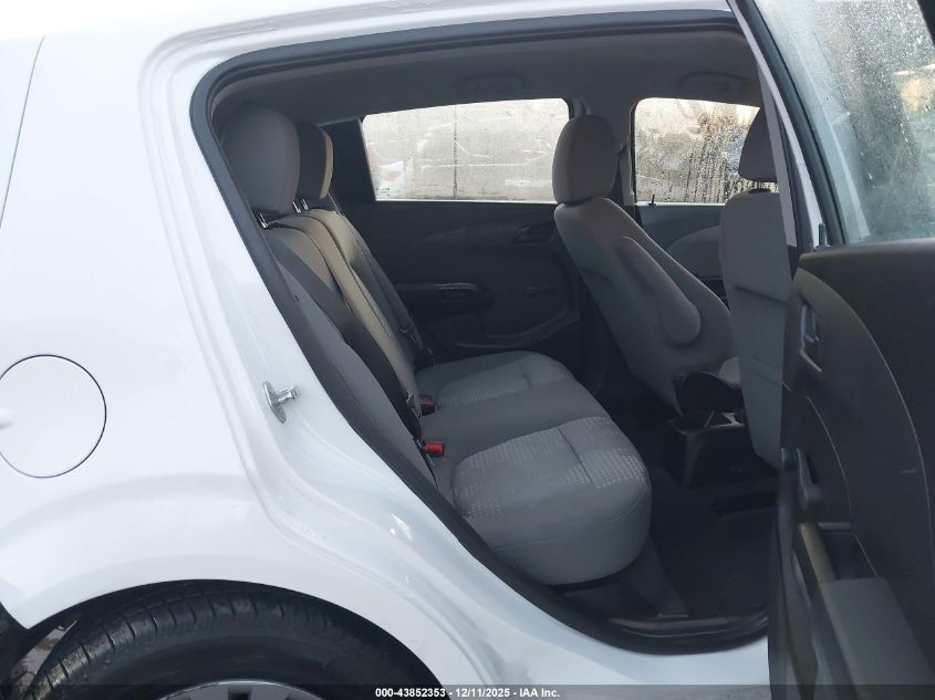 2019 Chevrolet Sonic Lt Auto VIN: 1G1JG6SB3K4137570 Lot: 43852353