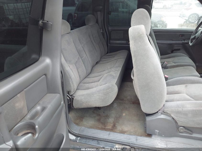 2004 Chevrolet Silverado VIN: 1GCLC19V74Z120221 Lot: 43852421