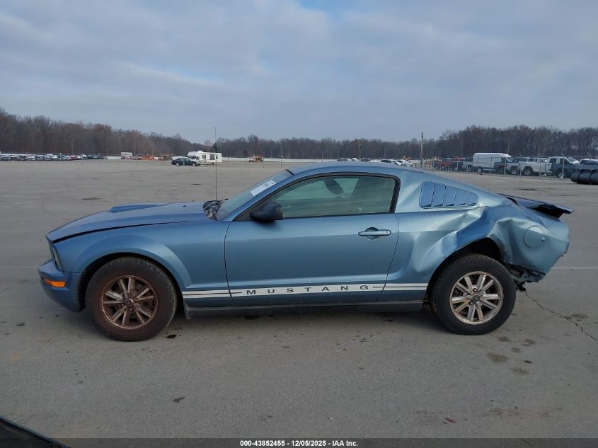2005 Ford Mustang V6 Deluxe/V6 Premium VIN: 1ZVFT80N155103849 Lot: 43852455