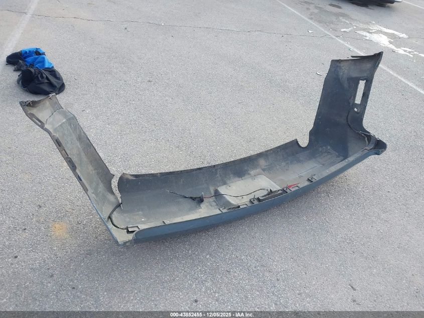 2005 Ford Mustang V6 Deluxe/V6 Premium VIN: 1ZVFT80N155103849 Lot: 43852455