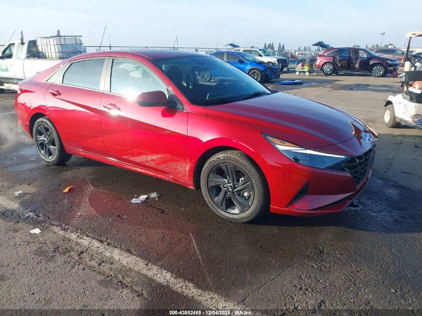 HYUNDAI ELANTRA BLUE