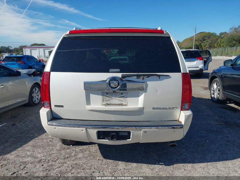 2011 Cadillac Escalade Standard VIN: 1GYS3AEF2BR400511 Lot: 43852535