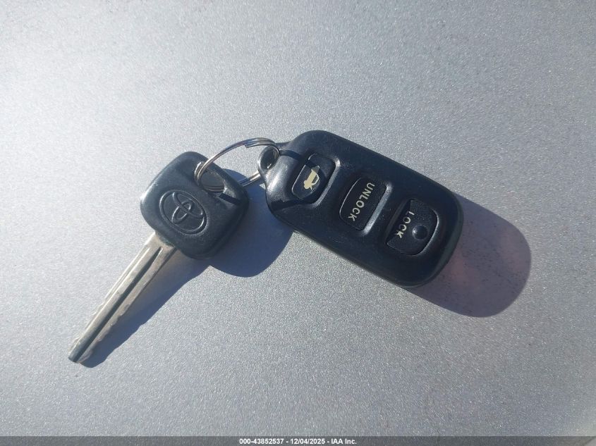 2003 Toyota Camry Se VIN: JTDBE32K430233443 Lot: 43852537