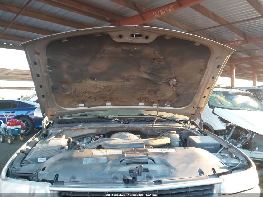 2001 Chevrolet Tahoe Lt VIN: 1GNEK13T41R115426 Lot: 43852572