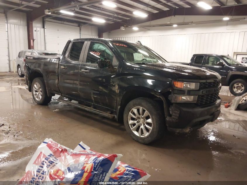 CHEVROLET SILVERADO 1500 4WD STANDARD BED CUSTOM