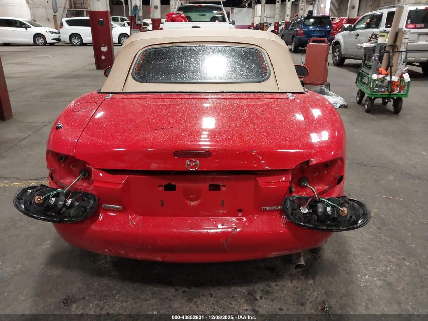 2001 Mazda Mx-5 Miata Ls/Special Edition VIN: JM1NB353710205966 Lot: 43852631