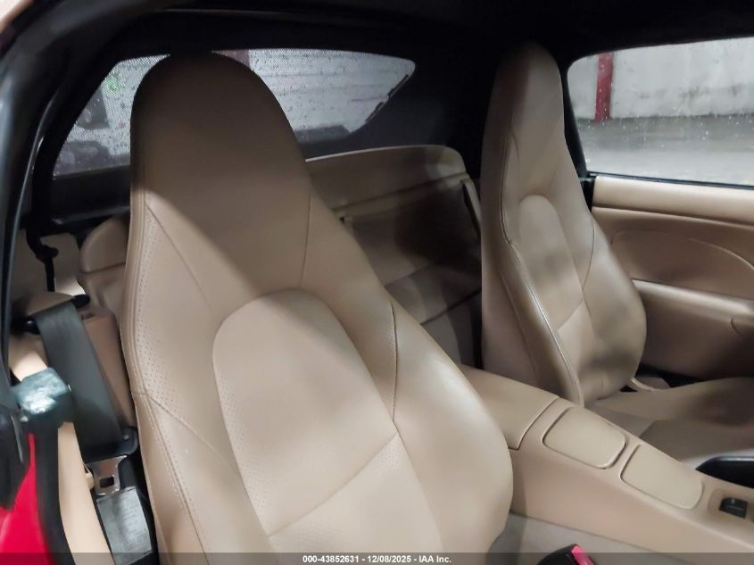 2001 Mazda Mx-5 Miata Ls/Special Edition VIN: JM1NB353710205966 Lot: 43852631