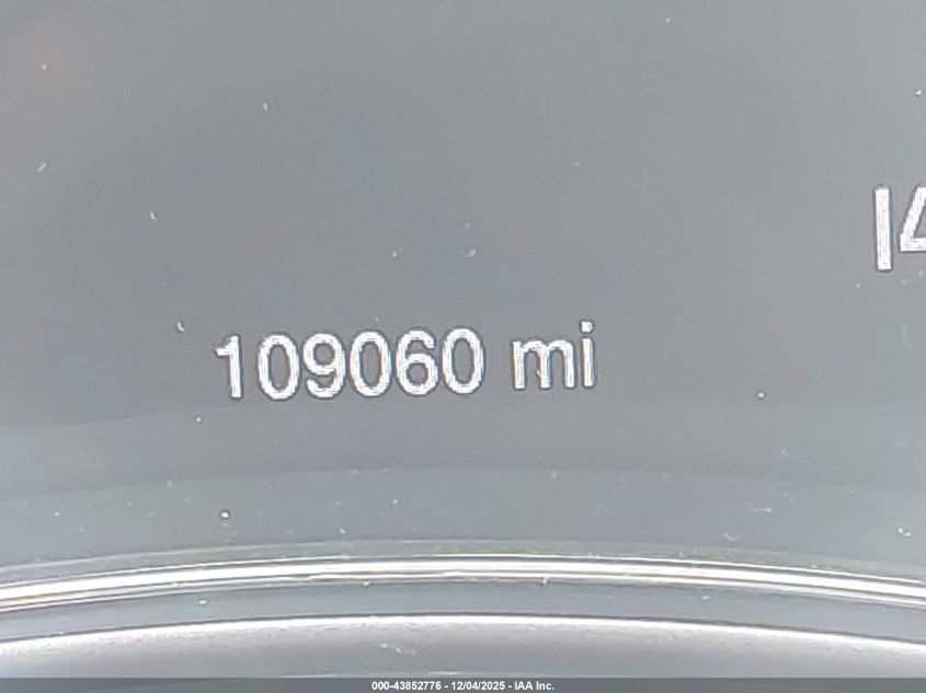 2015 Jeep Grand Cherokee Limited VIN: 1C4RJEBG5FC884889 Lot: 43852776