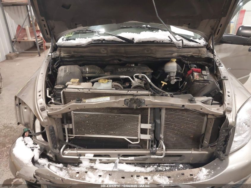 2007 Dodge Ram 1500 Slt/Trx4 Off Road/Sport VIN: 1D7HU18207J593193 Lot: 43852814