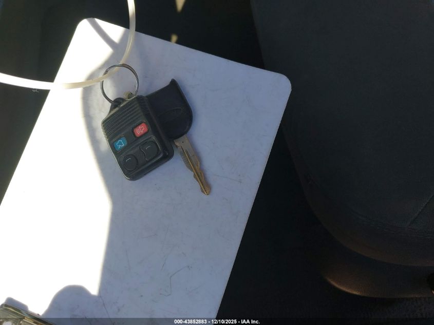 2006 Ford Expedition Xls VIN: 1FMPU13586LA27398 Lot: 43852883