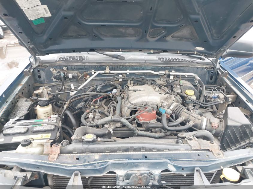 2004 Nissan Xterra Xe VIN: 5N1ED28Y64C662679 Lot: 43852901