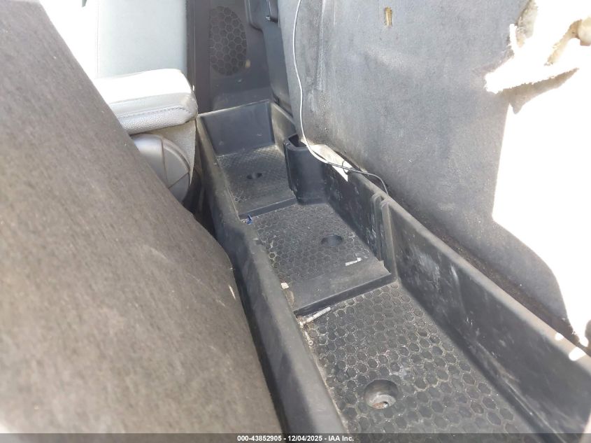 2016 Ram 5500 Chassis Tradesman/Slt VIN: 3C7WRMBL5GG245402 Lot: 43852905