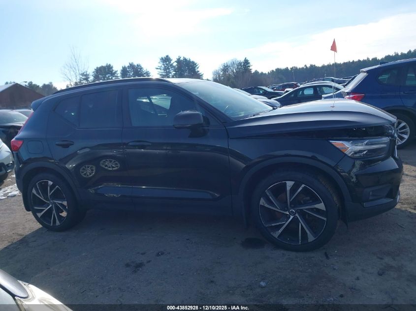 2019 Volvo Xc40 T5 Momentum/T5 R-Design VIN: YV4162XZ1K2017722 Lot: 43852928
