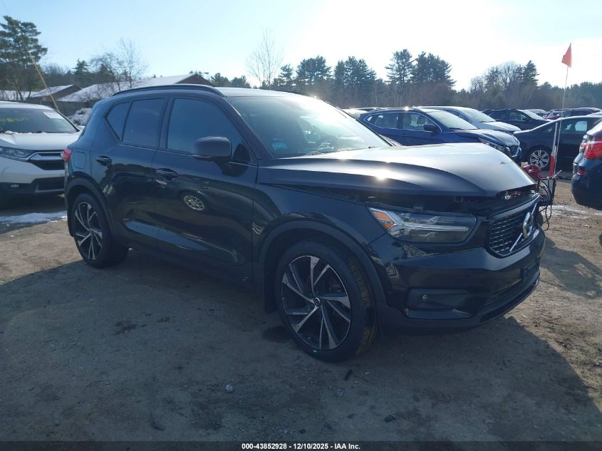 2019 Volvo Xc40 T5 Momentum/T5 R-Design VIN: YV4162XZ1K2017722 Lot: 43852928