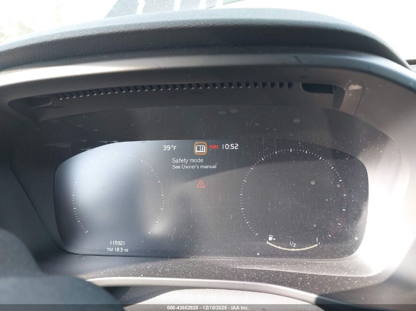 2019 Volvo Xc40 T5 Momentum/T5 R-Design VIN: YV4162XZ1K2017722 Lot: 43852928