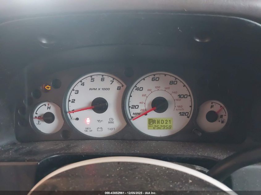 2002 Ford Escape Xls VIN: 1FMYU01162KC84834 Lot: 43852961