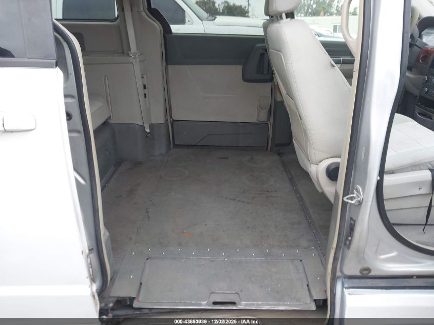 2008 Chrysler Town & Country Lx VIN: 2A8HR44H28R107609 Lot: 43853036