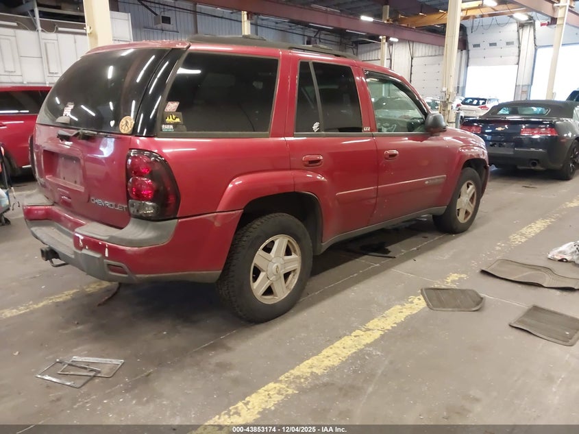 1GNDT13S122127964 2002 CHEVROLET TRAILBLAZER photo no. 4